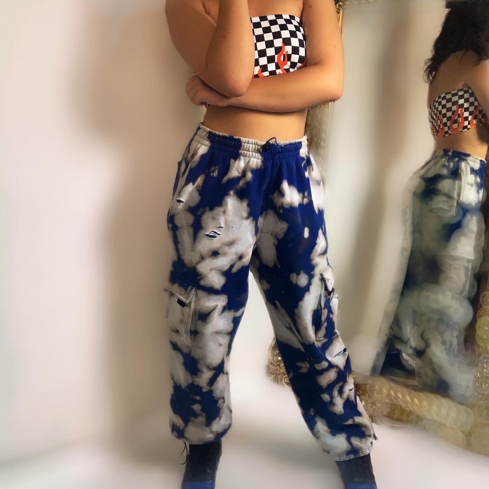 💙 Royal Blue Distressed Bleach Dyed Joggers 💙